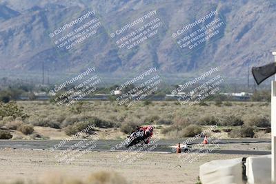 media/Jan-15-2026-Racers Edge (Thu) [[dfebeb70ab]]/2-A Group/Session 3 (Turn 15 Inside Pans)/